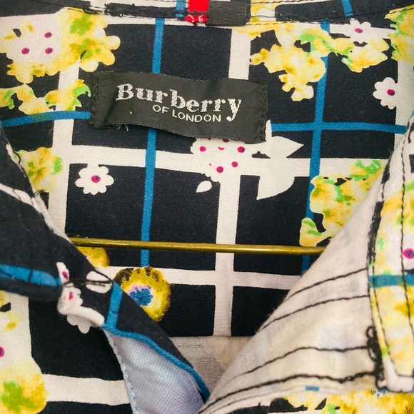 Awesome Floral Burberry of London Men’s Shirt - Picture 7 of 8